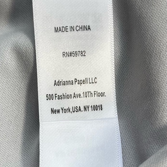 ADRIANNA PAPELL SILVER METALLIC COWL CAPE BLOUSE DRAPED BACK SIZE 4 ZIPPER BACK - Picture 13 of 16